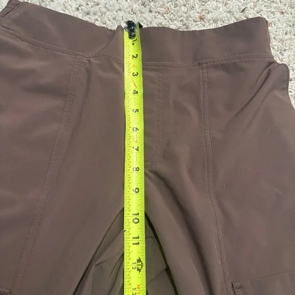 Athleta Chelsea Utility Jogger Size 6 - Picture 9 of 10